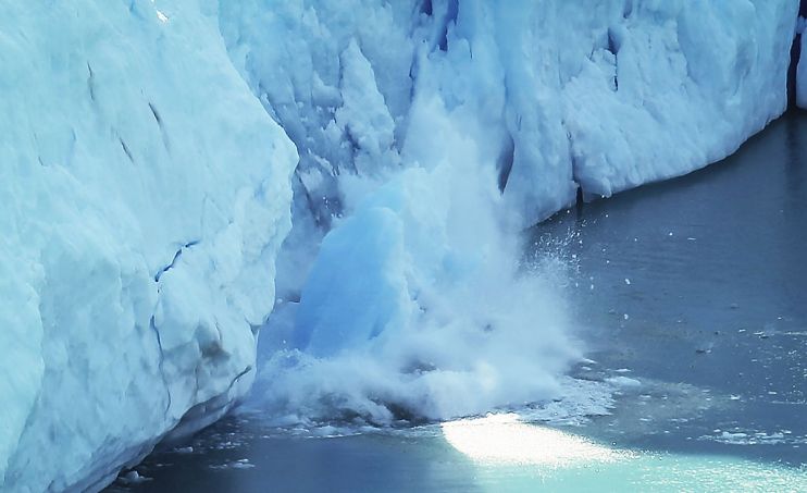 Global Warming Impacts Patagonia's Massive Glaciers