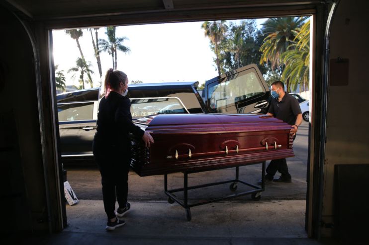 Southern California Funeral Home Works Through Worsening COVID-19 Surge