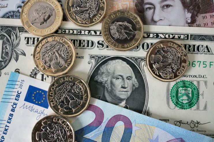 POUND-STERLIN-CURRENCY-EURO