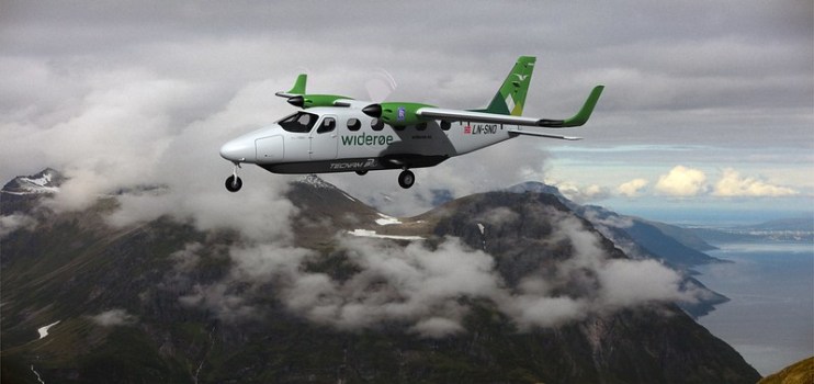 Rolls-Royce has today announced a new partnership with Scandinavian regional carrier Wider&oslash;e to develop an all-electric commuter aircraft by 2026.