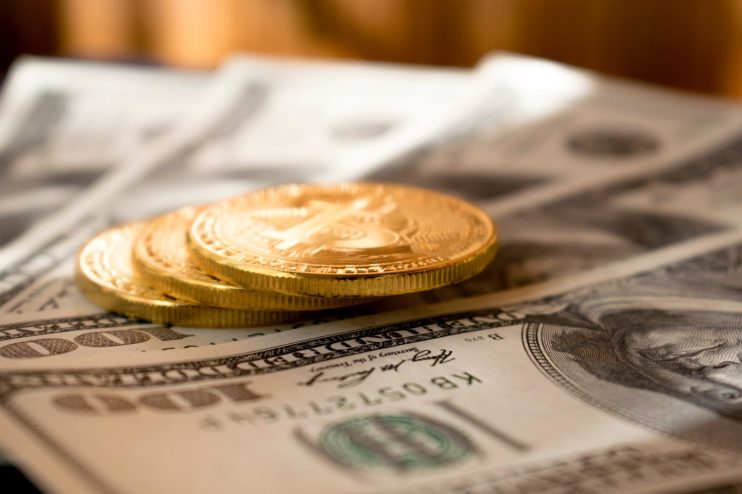 Bitcoin on dollars