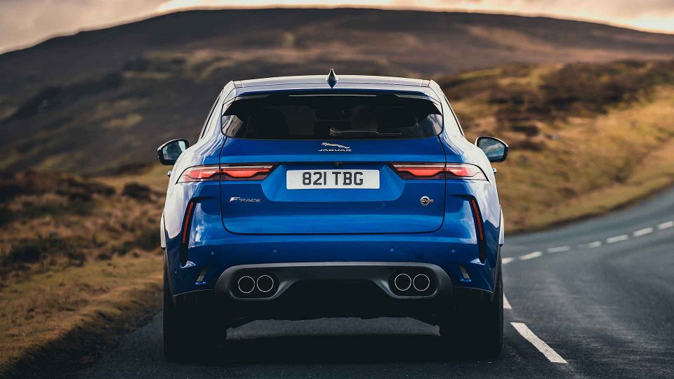 Jaguar F-Pace SVR