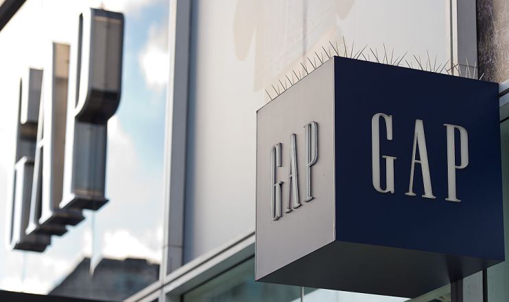 Clothing firm Gap is reportedly mulling the sale of its Chinese business as one of a number of options for overhauling its operations in the world's second largest economy.