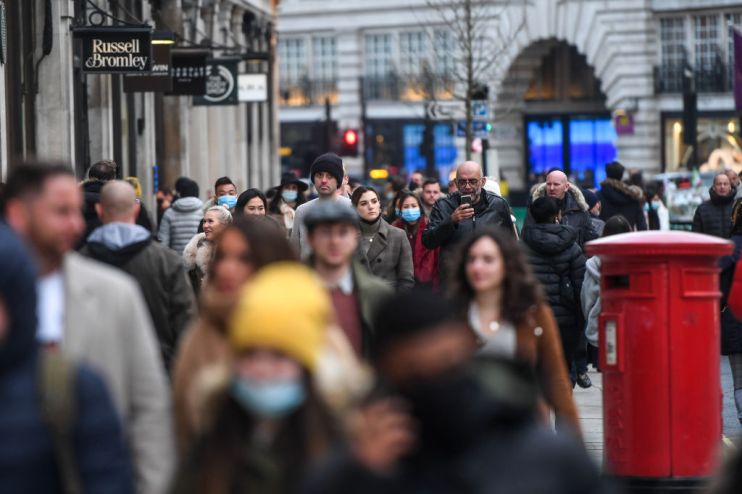 Shopping Picks Up After London's Lockdown Relaxed