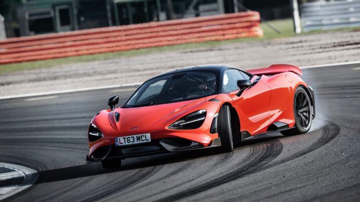 McLaren 765LT