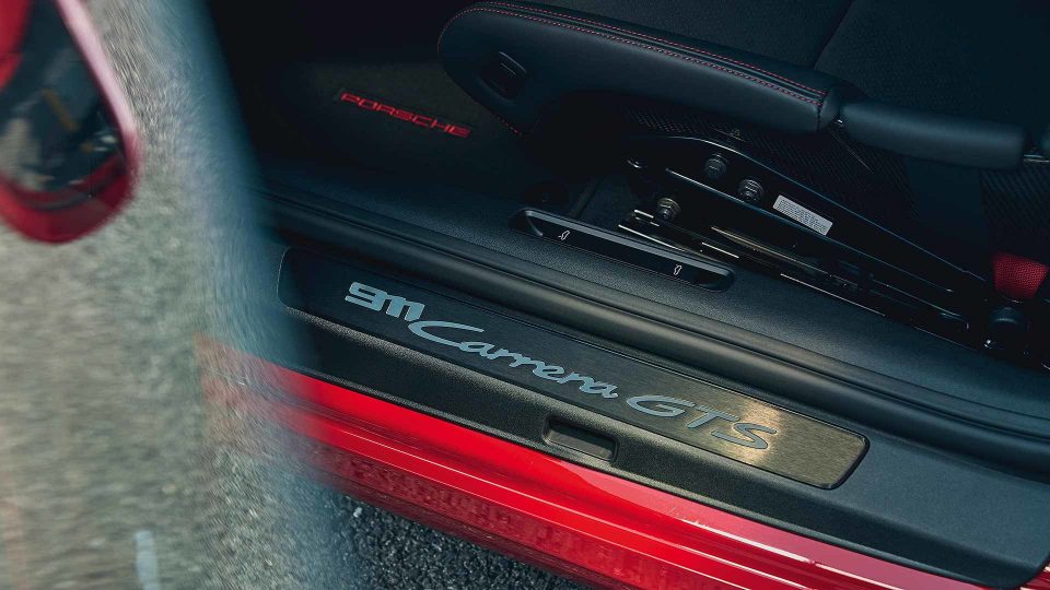 Porsche 911 GTS