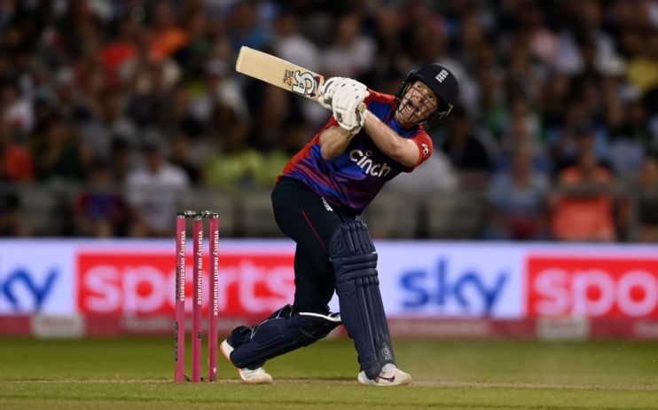 Eoin Morgan helped England snatch a dramatic 2-1 T20 series win over Pakistan at Old Trafford on Tuesday