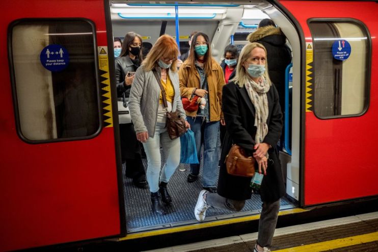 Trade unions representing workers on the London Underground have accepted a pay deal which averted strikes at the eleventh hour in January.