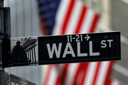 Wall Street outside the New York Stock Exchange in Manhattan in New York City, New York, U.S., (REUTERS/Mike Segar)