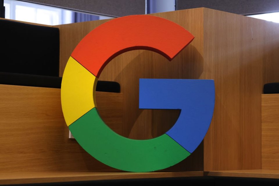 Google owned AI Lab DeepMind turned a profit for the first time in 2020