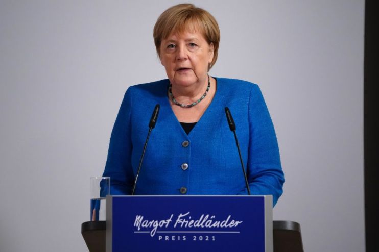 Merkel Receives Margot Friedlaender Award