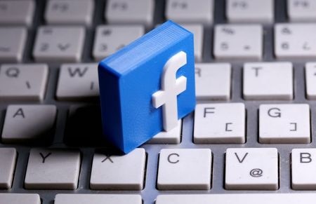 CMA-GIPHY-FACEBOOK-DEAL-PROBE