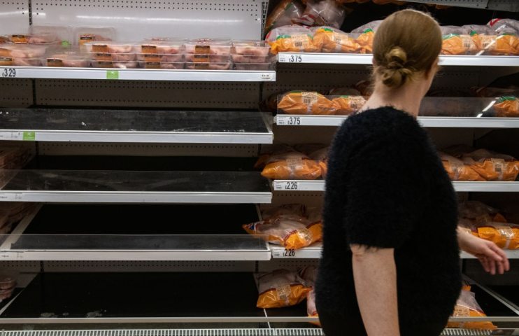The rate at which food prices increase sank to its lowest level since last summer, this month, as sector heads make fresh calls to the government to slash business rates to ensure the deceleration continues.&nbsp;