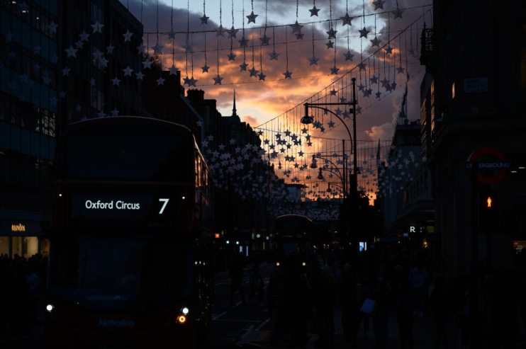 Supply Chain Disruptions Could Threaten Festive Shopping Season