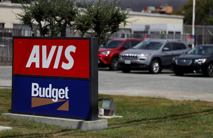 Rental Car Companies Stocks Drop Amid Earnings Woes