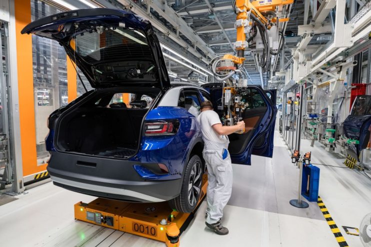 Volkswagen Revs Up ID.4 Electric Car Production