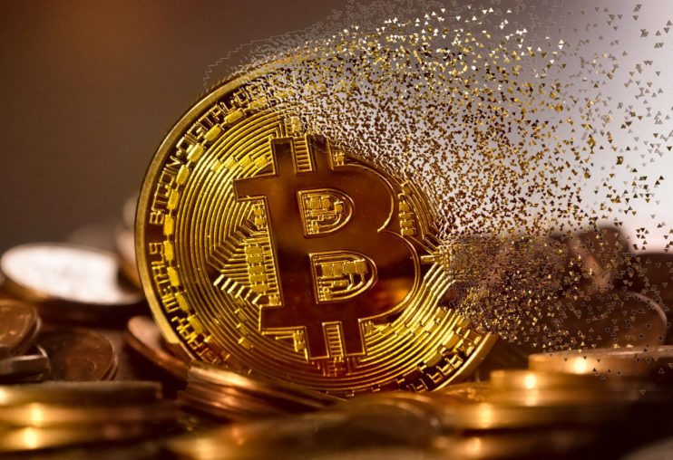 Open Interest in Bitcoin Futures is giving crypto analysts cause for concern as it closes in on its all-time high, leading to the possibility of a brutal correction.