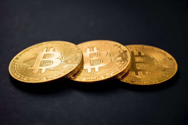 Data from CryptoCompare shows that the price of Bitcoin started last week at around $62,000 and slowly dropped to retest the $60,000 mark, from which it bounced off to now trade at $66,000