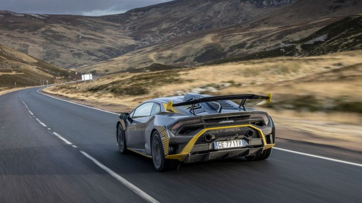 Lamborghini Huracan STO
