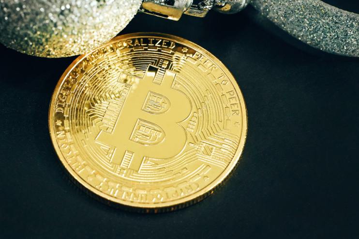 Data from CryptoCompare shows that the price of Bitcoin started last week at around $46,000 and saw a significant sell-off throughout the seven days.