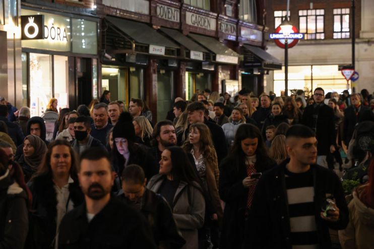 London Gears Up For The Festive Season