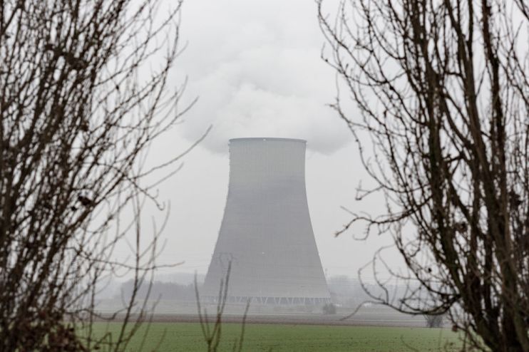 French EDF Workers Protest Government's Energy Bill Cap