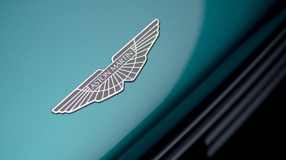 Aston Martin badge