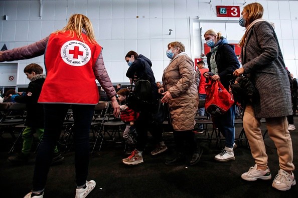 Ukrainian Refugees Registering at New European Immigration Office