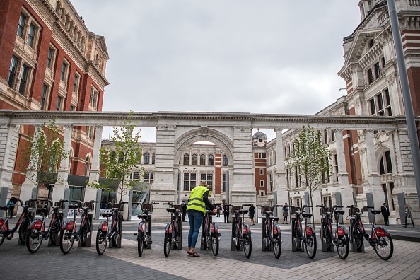 The V&A Museum Preview Their New Porcelain Courtyard