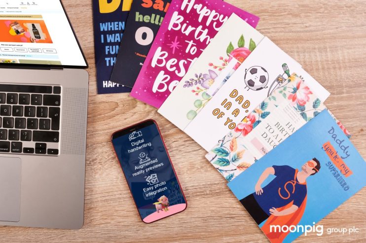 Thursday proved to be the worst day of trading in three years for personalised card company Moonpig, after a&nbsp; private equity firm sold 25 million of shares in the firm.&nbsp;