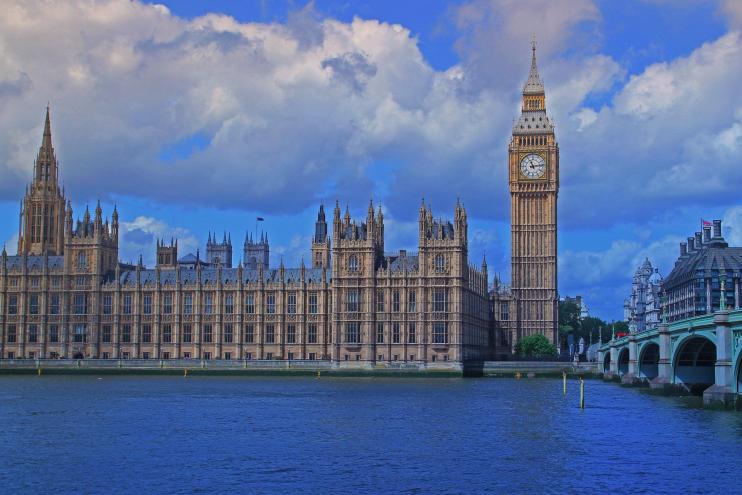 This image has an empty alt attribute; its file name is london-ga81f97458_1920.jpg