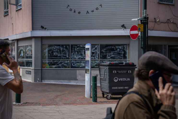 Britain's High Streets Struggle Amid Continuing Economic Uncertainty