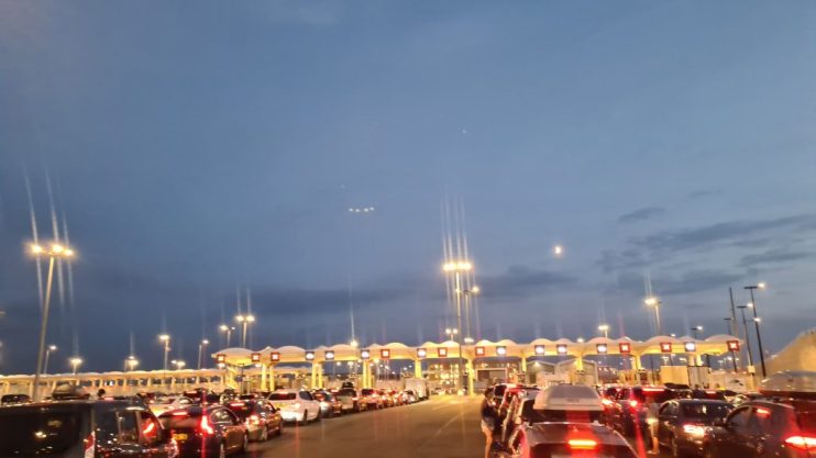 Thousands of Britons returning home from abroad have been stuck in hour-long queues at the Port of Calais.