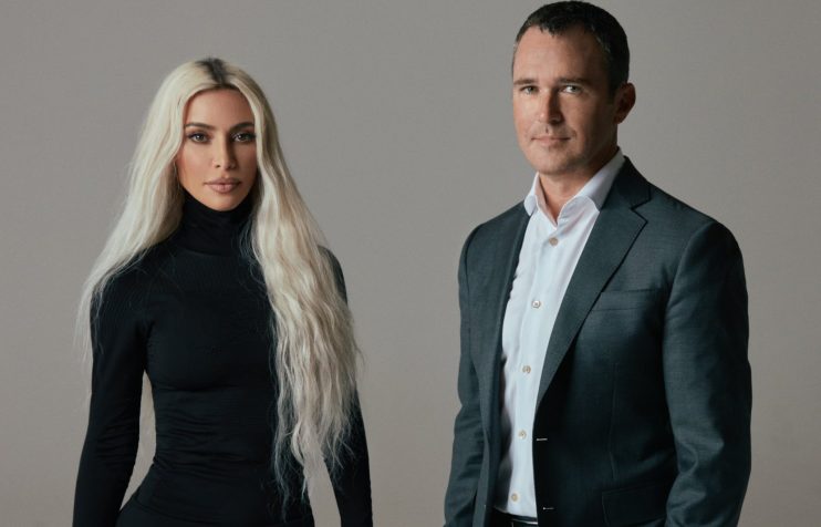 Kim Kardashian and Jay Sammons (Credit: Twitter post from @skkypartners)
