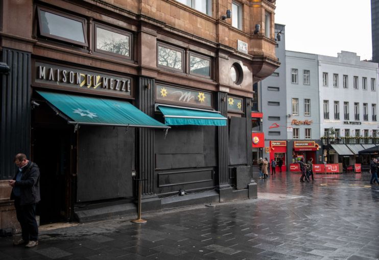 No New Covid Measures In England Paves Way For New Year Parties