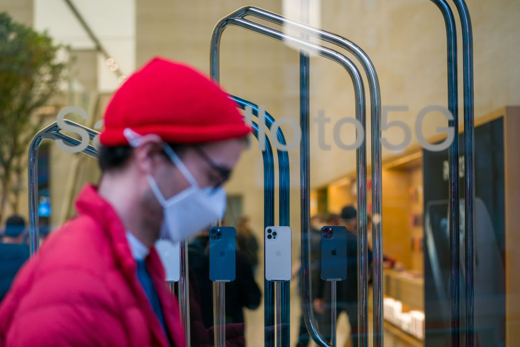 Apple Releases iPhone 12 and iPhone 12 Pro