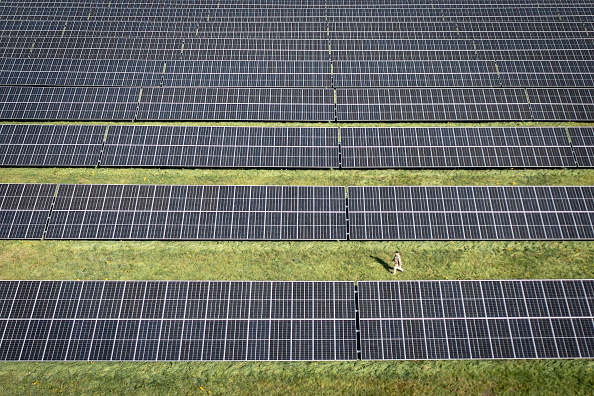 British Army Unveils First Solar Farm At Defence School Of Transport