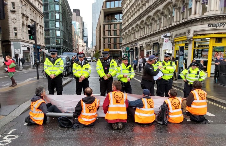 Just Stop Oil demonstrators bring the Square Mile to a halt with their Mansion House protest.
