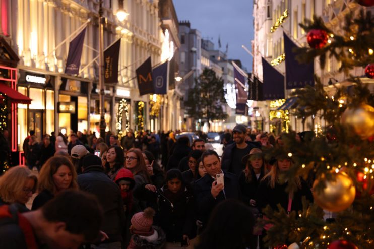 London Gears Up For The Festive Season