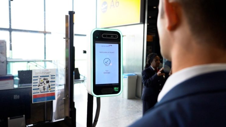 British Airways&rsquo; passengers departing from Heathrow&rsquo;s terminal 5 to Malaga will no longer be required to show their passport.&nbsp;