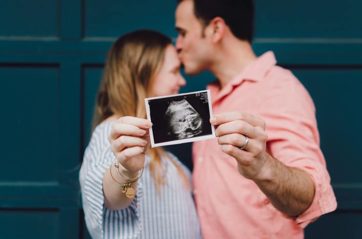 Couple ecstatic as they expect a child (Photo by Kelly Sikkema on Unsplash)