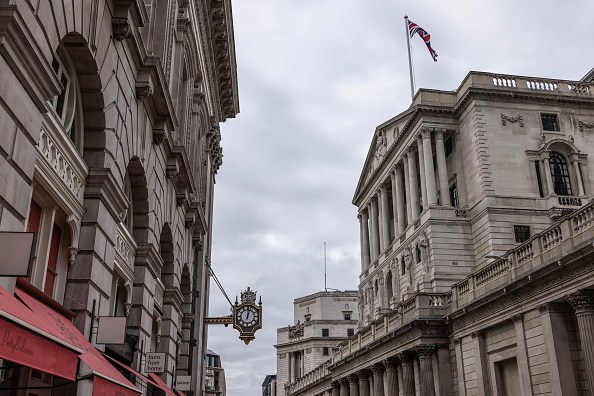 UK Economy Shrank Last Quarter, According To New Gov. Figures