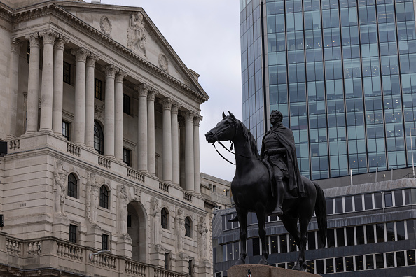 UK Economy Shrank Last Quarter, According To New Gov. Figures