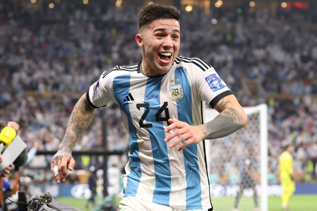 Chelsea are ready to pay a Premier League record &pound;105m for Enzo Fernandez, who helped Argentina win the World Cup last month