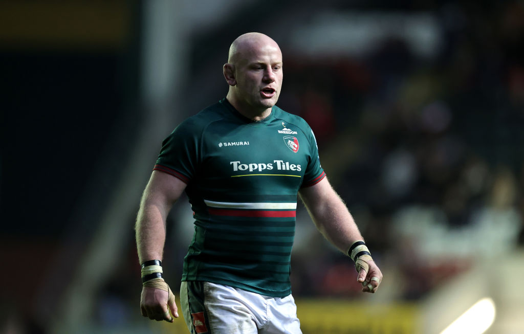 Dan Cole is back