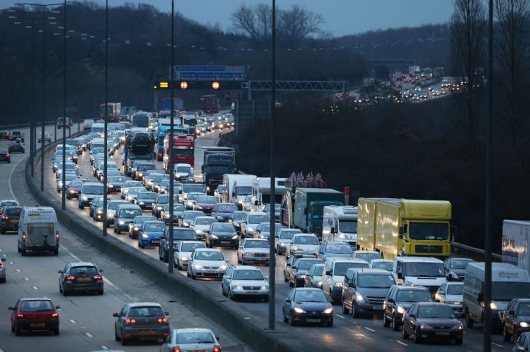 Britons Leave For The Easter Getaway