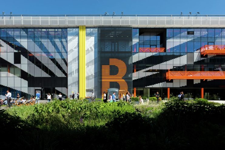 If Paris is to turn its Olympic legacy into a lasting boon for the city, it should take a page out of London&rsquo;s playbook.