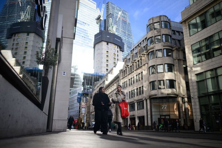 IMF Reports The UK Economy Expected To Shrink By 0.6% In 2023