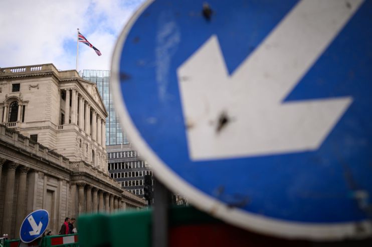 IMF Reports The UK Economy Expected To Shrink By 0.6% In 2023