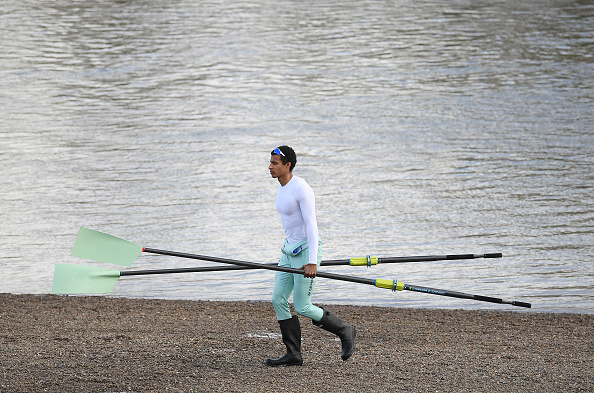 Cambridge won both the men&rsquo;s and women&rsquo;s boat races on the Thames today as the Light Blues returned to rowing dominance in the capital.